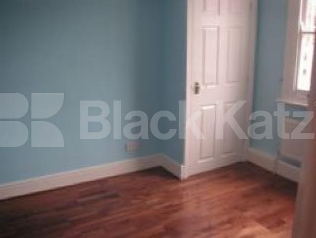 			New Instruciton, 2 Bedroom, 1 bath, 1 reception Flat			 Inverness Terrace, BAYSWATER/QUEENSWAY W2